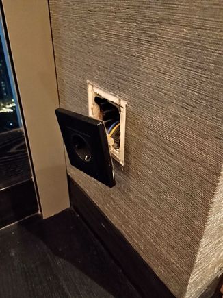 Broken plug.