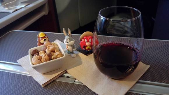Nuts & drink