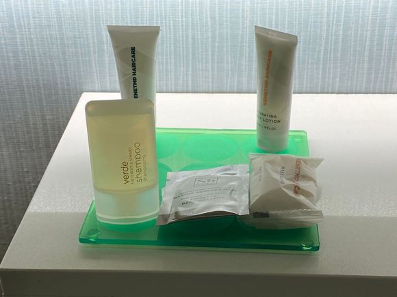 HP Farmington, UT.  What’s with the inconsistencies lately?  Stayed at HR MCO last month and they had a combination of the two different Pharmacopia scents, plus a Tropicana branded shampoo  (I should have taken a picture).  It almost seemed as though another guest had left something they brought and housekeeping just left it for me.  
