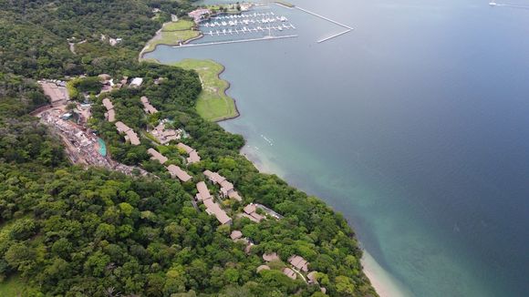 Aerial view of the resort and the construction site.