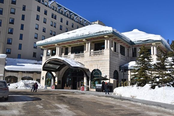 Main Lobby Entrance