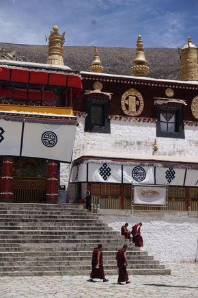 Drepung monastery
