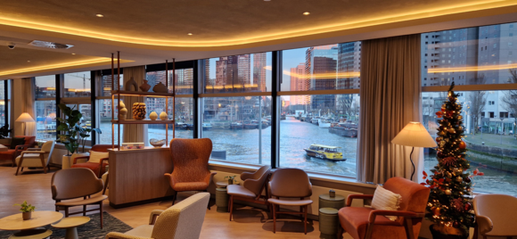 View of the Leuvehaven. You can now have the water taxi pick you up at the hotel (by reservation).