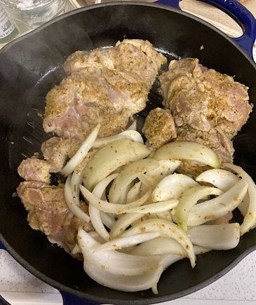 Chicken and onion 