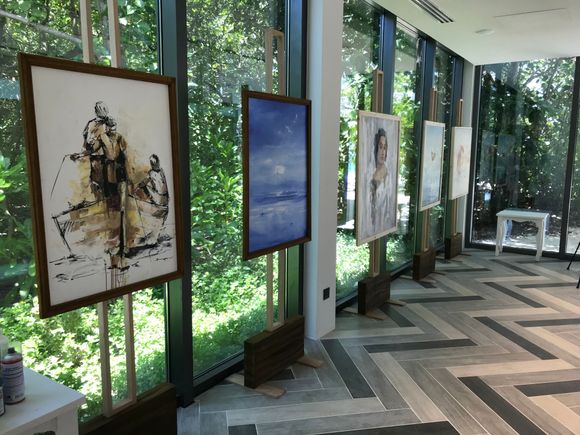 Art Gallery 2