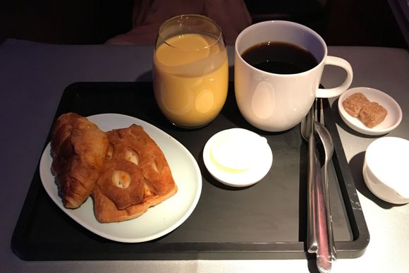 Express Breakfast (worst I had until that day - "warm" pastry were cold and total dry , even as economy breakfast I would complain)