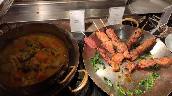 warm Asian dishes