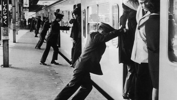 
New T5 lounge management approach....
