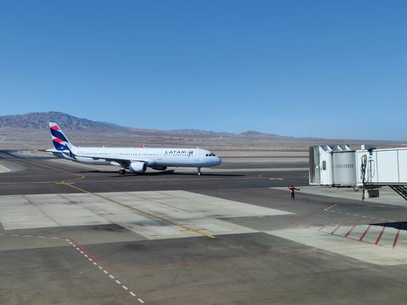 The inbound flight from SCL