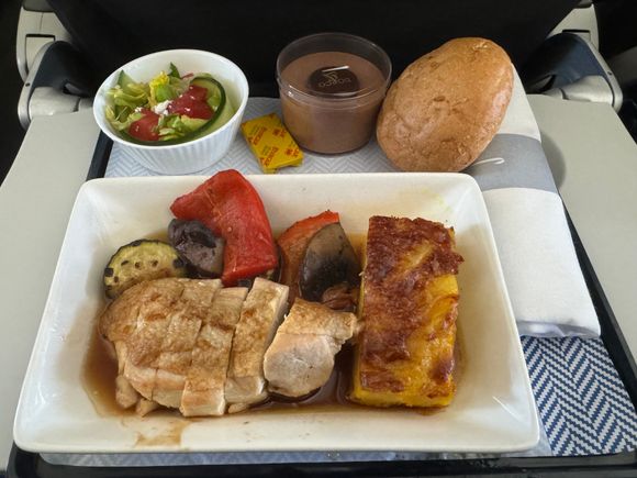‘BBQ chicken and veg’