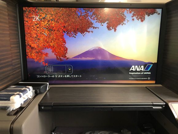 The screen is massive, filling up the entire space. I kept it on the flight map for most of the time, and the resolution was incredible