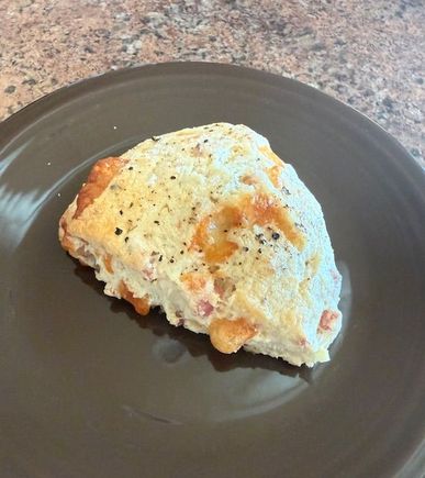 Black pepper, gruyere and ham