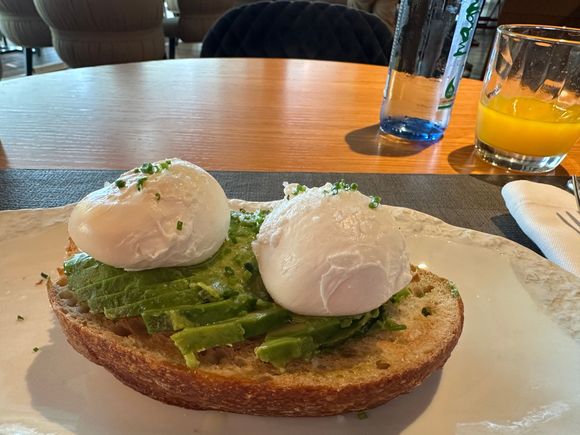 Breakfast - Avocado Toast 