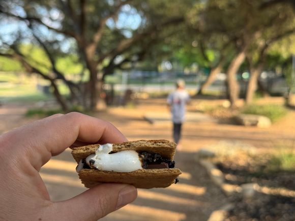 Free nightly s’mores 