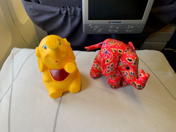 I believe they are the Conrad Bangkok elephants Chinese New Year edition. I requested them during my stay (got upgraded to the Presidential Suite) last Monday night, as the only one on the bed was the green one which I alrdy have ;) 