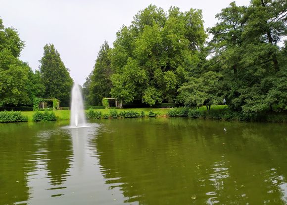 The park at Raffelberg, Mülheim, near the beginning of my epic hike 