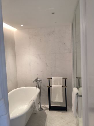 Tub
