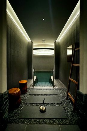 Watsu (Aquatic Bodywork) Pool