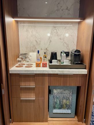 Minibar and coffee station