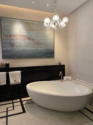 Bathtub