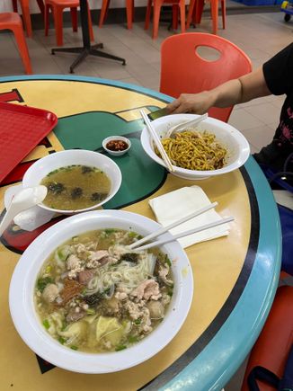 The two noodles dishes ordered