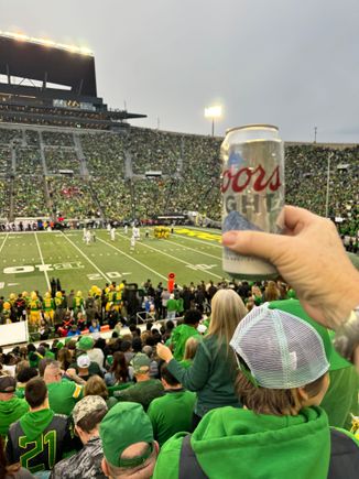 Watching the 13-0 Ducks at Autzen