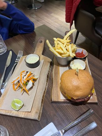 Crab cake and impossible burger 