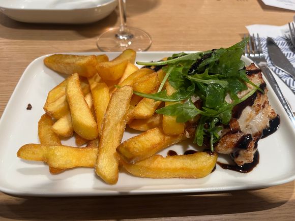Chicken with fries instead of vegetables