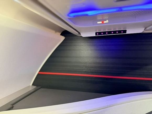 Cushioning between the suite and the airfract wall