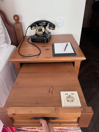 Nice functionality while maintaining a rustic feeeling