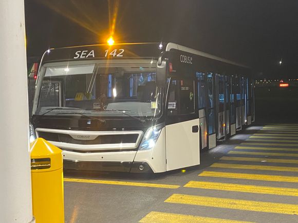 Bus gate