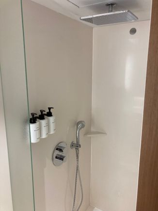 Shower with overhead and handheld, pressure was excellent