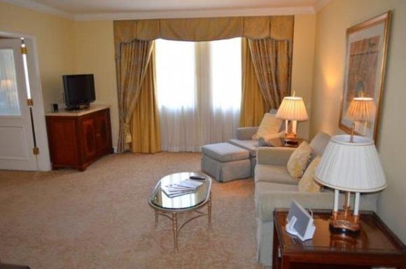 1328 Ritz SF
