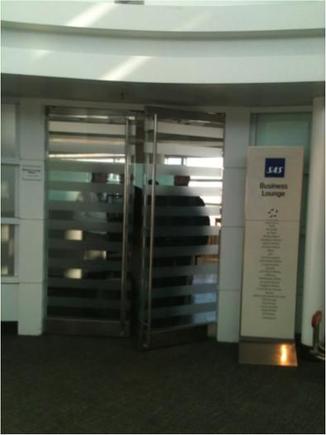 SK C Lounge Entrance