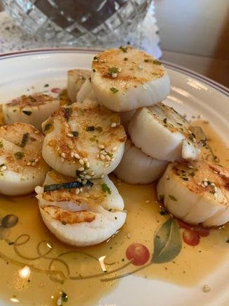 Seared dayboat scallops with ponzu and furikake