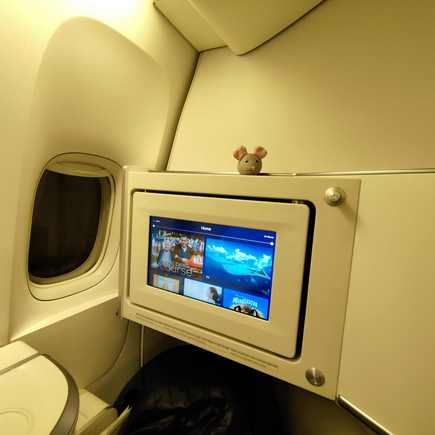 J seat 1A