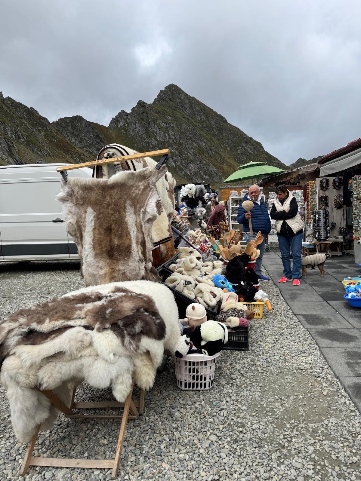 Vendors selling their souvenirs