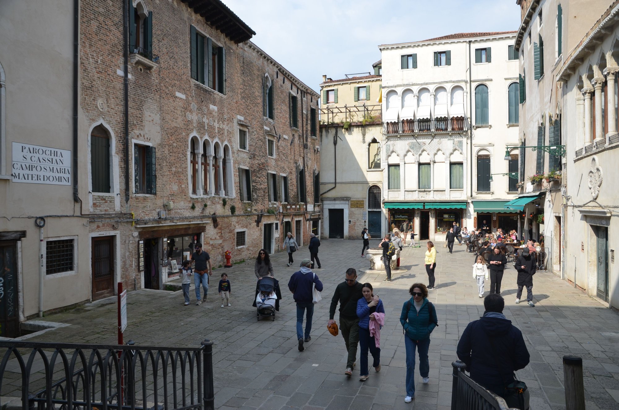 Campo Santa Maria Mater Domini in San Polo