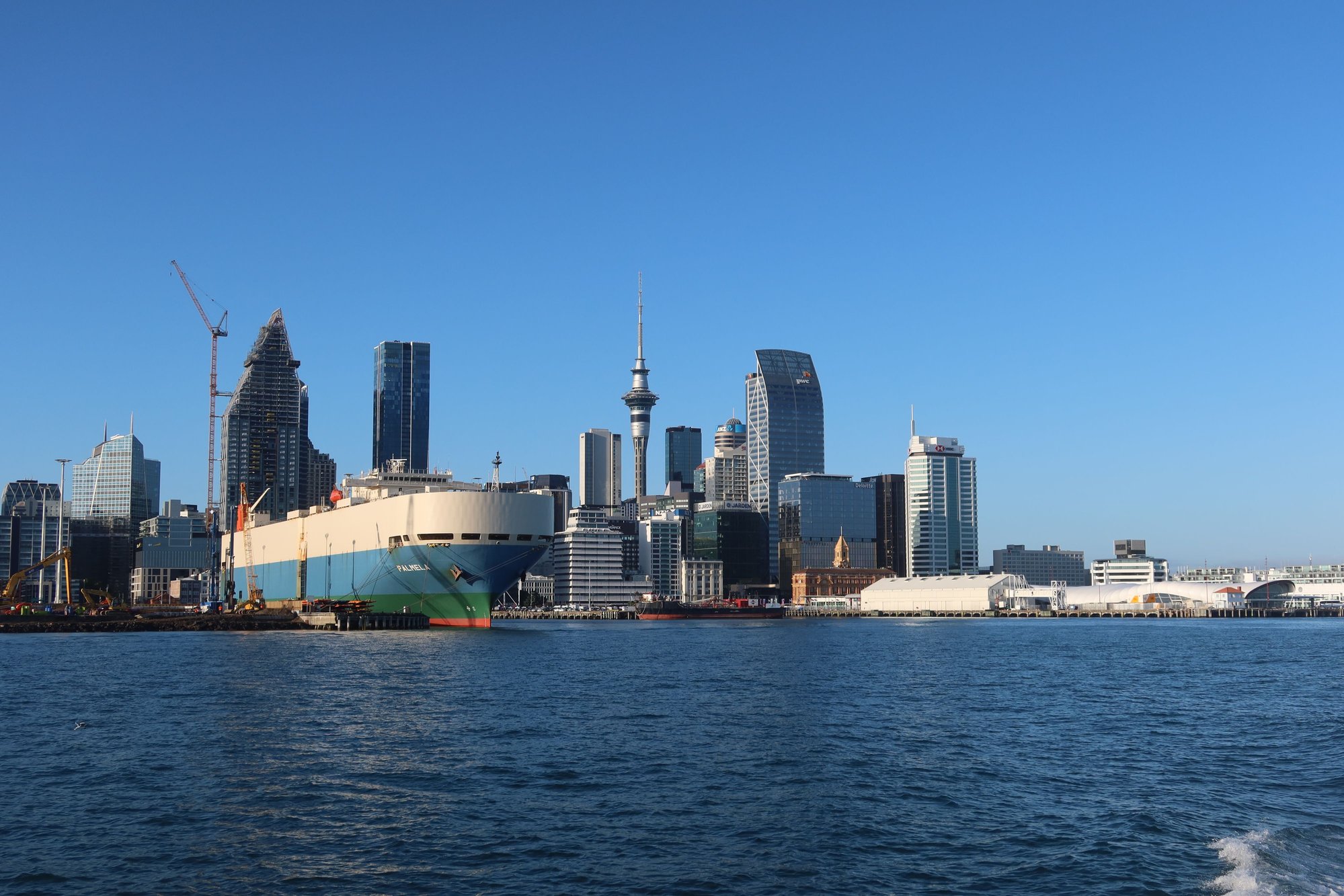 Auckland Skyline from the Ferry