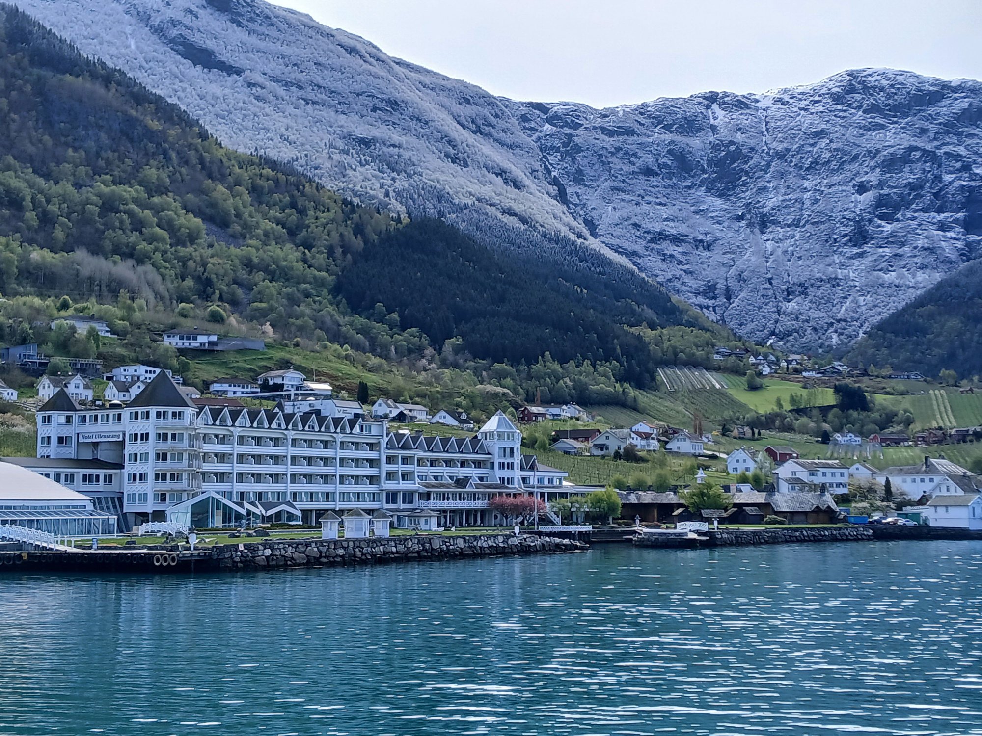 The village of Lofthus