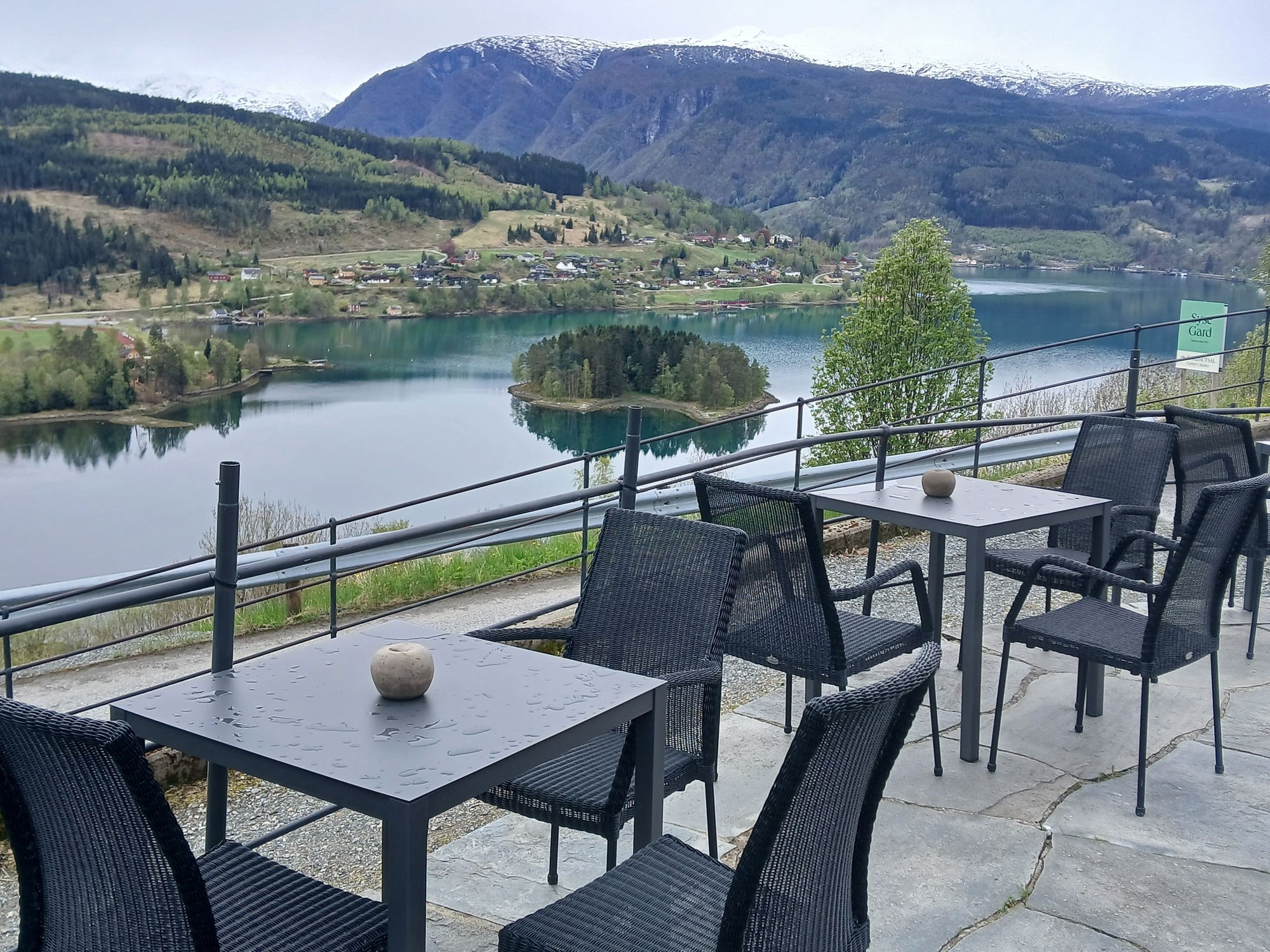 Gorgeous outdoor terrace, but it began to drizzle