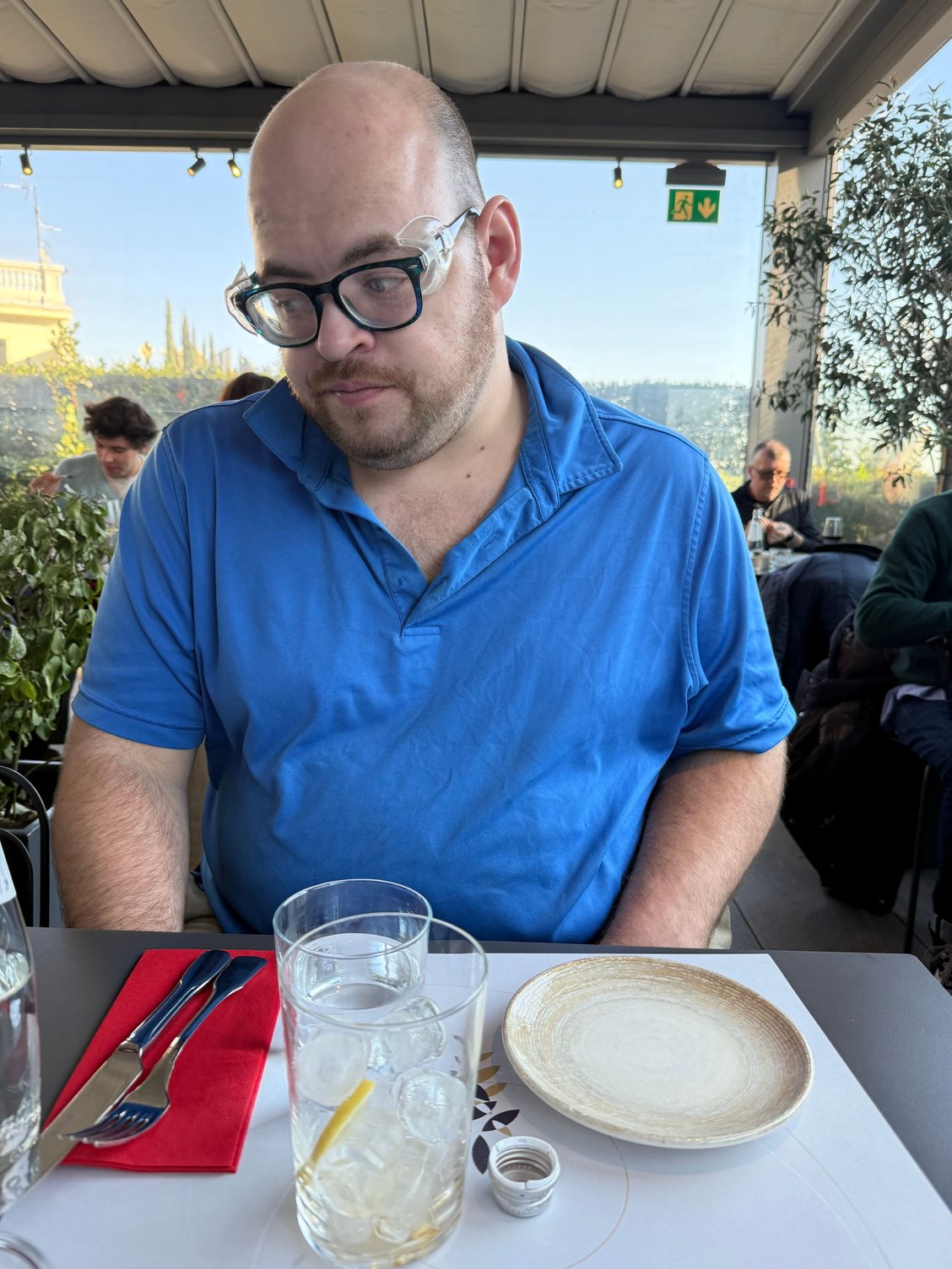 DS waiting for lunch.