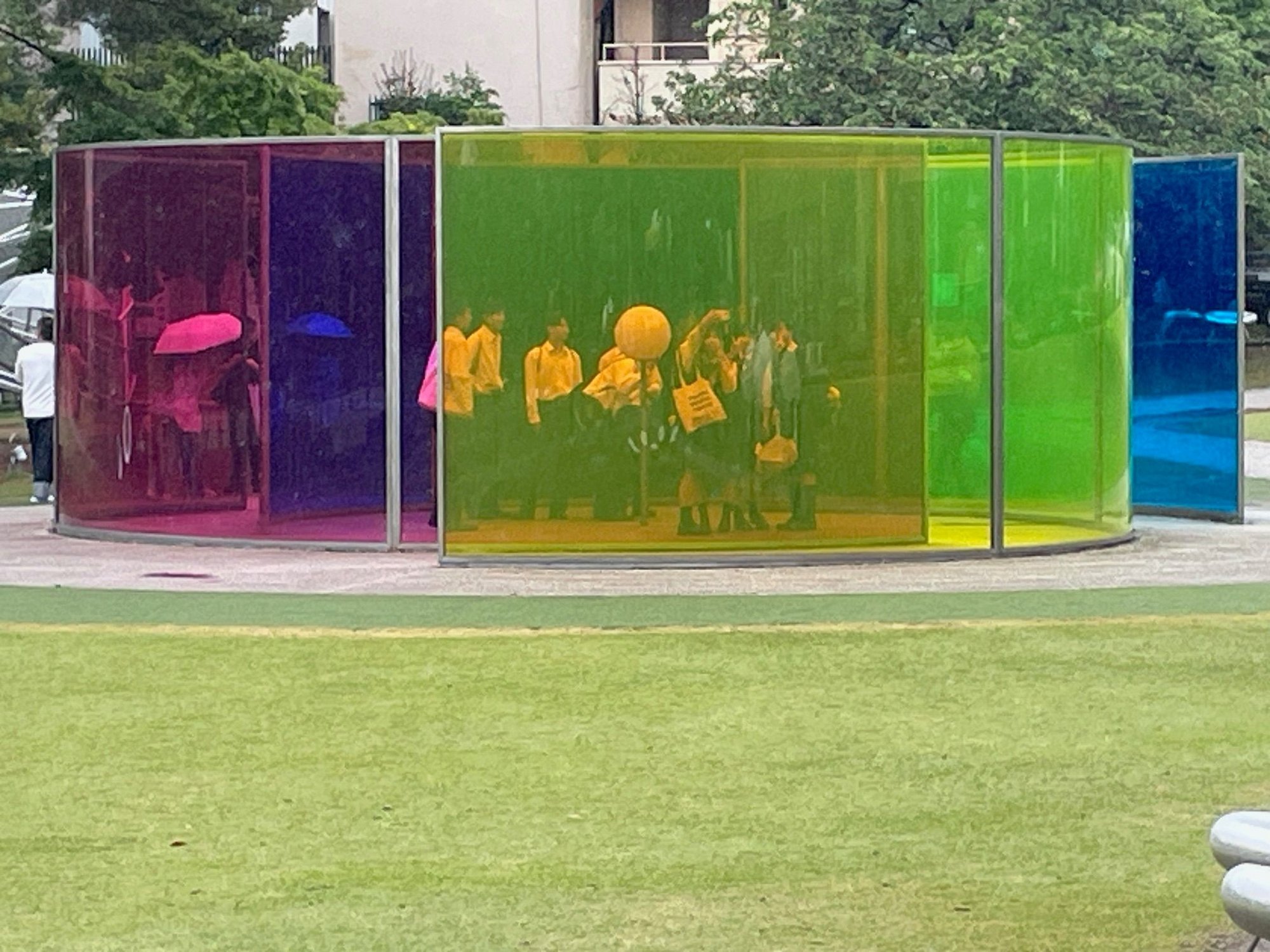 This display is in front of the museum and very popular with the kids...