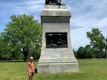 A much more impressive Illinois monument.