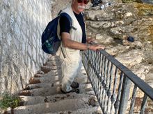 Steps down to the beach 