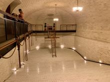 Swimming pool for gruezi 