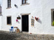A shop selling wool blankets, a typical handicraft of the region