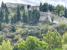 Another shot. I told Edo if they could somehow turn this into a B&B it would make a fortune.  He said when he was a boy they used to go play around here.  So jealous.