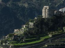 Did I mention Ravello's beautiful views?
*Next: the weekly farm market