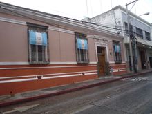 The former home of Mariano Beltranena y Llanos, a prominent liberal politician of the 1820s, who signed the declaratiojn of independence from Spain and who later served — very briefly — as president of the Central American Federation.  (This is now known as the Ibargüen House, after the family that once owned it.)  